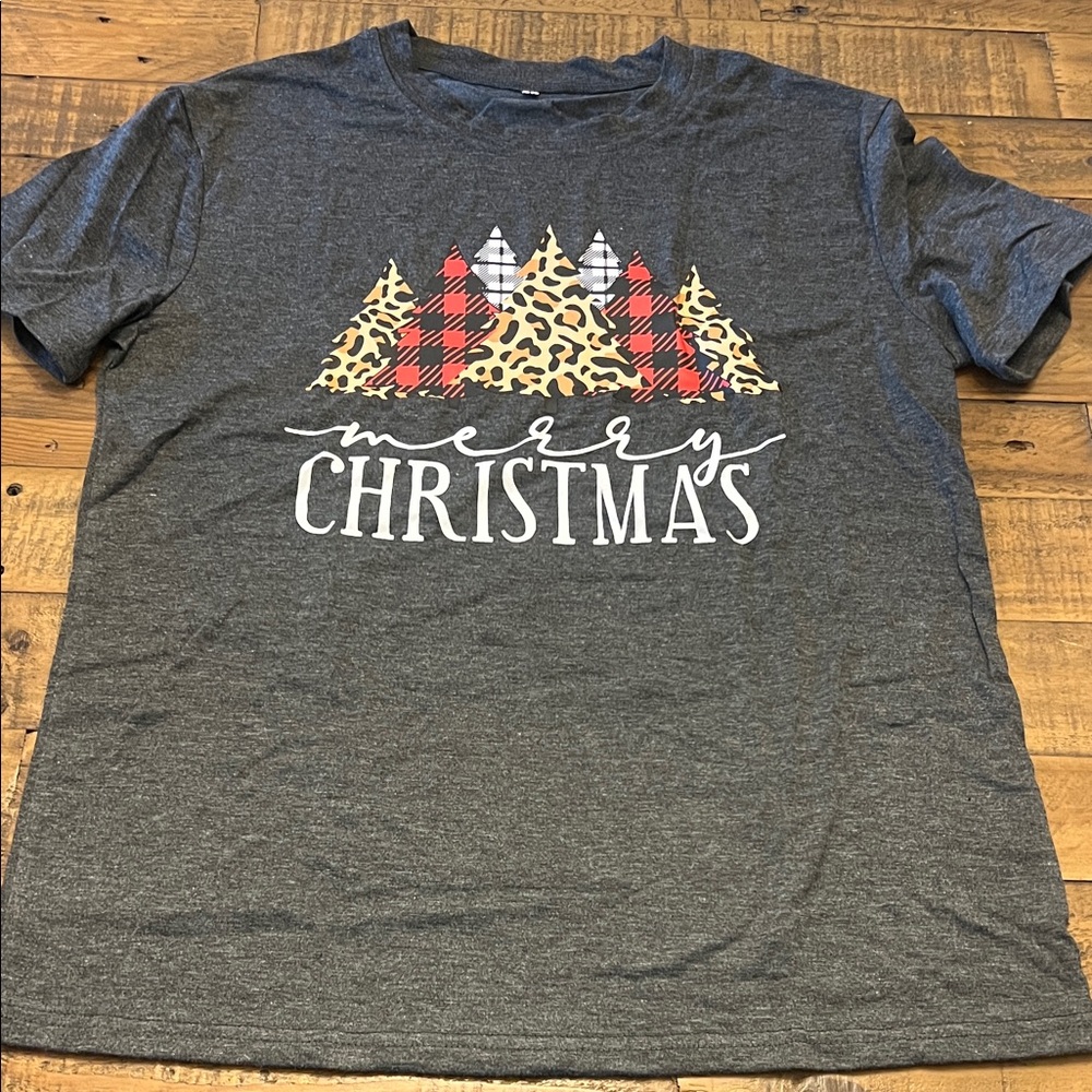 Gray Merry Christmas Short Sleeve Tee